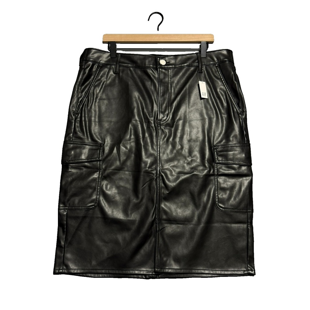 Gap Faux Leather Cargo Midi Skirt Size 16/33 Black Goth Grunge Bikercore Sleek